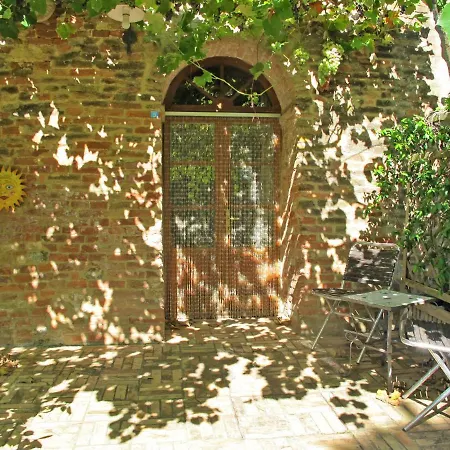 Apartment Locazione Turistica Santa Croce - Elisabetta San Salvatore a Pilli